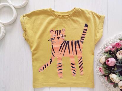 4,5 років, зріст 104,110 Футболка з тигром