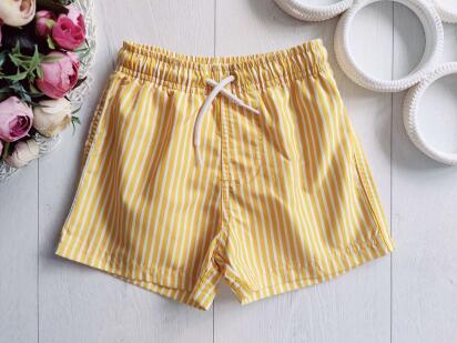 18,24 міс, зріст 86,92 Шорти в жовто-білу смужку