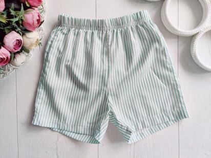 2,3 роки, зріст 92,98 Легкі м'ятні шорти в смужку