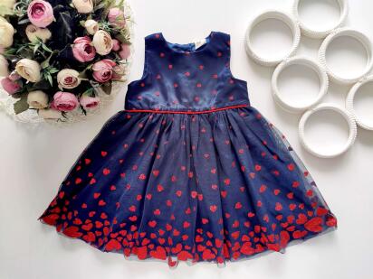 6,9 мес, рост 74 Детское нарядное платье в сердечках фатин