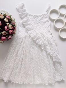9,10 лет, рост 134,140 Белое нарядное детское платье