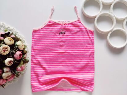 8,9 років, зріст 134 Нова майка