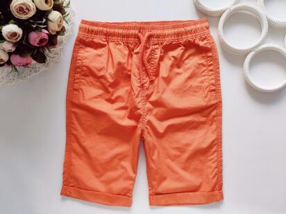 9 років, зріст 134 Шорти яскраві