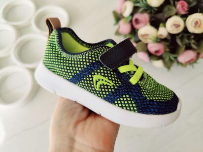 22 (13,5 см) Легкі красівки на липучках, пінка