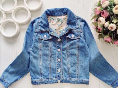 6,7 лет, рост 116,122 Джинсовка для девочки
