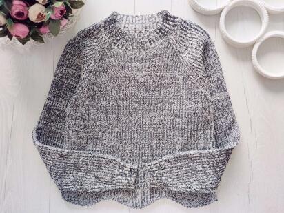 10 лет, рост 140 Свитер для девочки