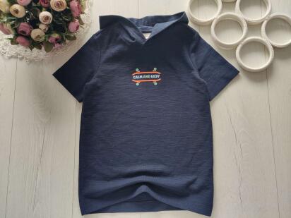 10 років, зріст 140 Нова футболка з капюшоном Oliver