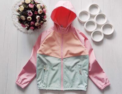 12 лет, рост 152 Деми курточка Soft Shell