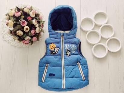 2,3 роки, зріст 98 Тепла дута жилетка