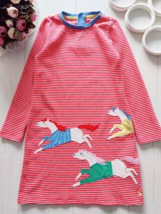 8 лет, рост 128 Платье с рукавами Jones