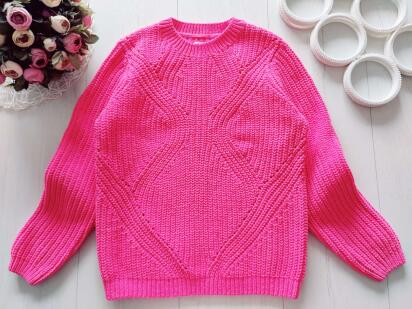 10,11 лет, рост 146 Яркий розовый свитер