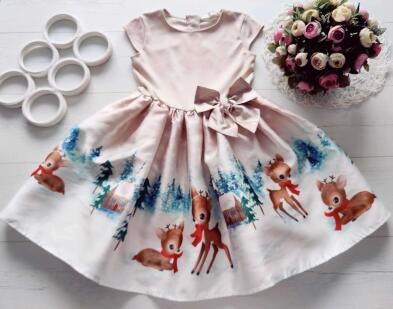 9,10 лет, рост 134,140 Нарядное детское платье