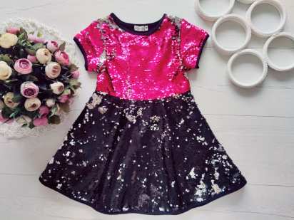 3,4 роки, зріст 104 Ошатне дитяче плаття в паєтках