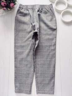 7 років, зріст 122 Штани в школу для дівчинки