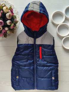 5,6 років, зріст 110,116 Тепла жилетка на синтепоні з сітковідбивачем, фліс