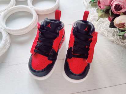 20-21 (13 см) Шкіряні кросівки на липучках Jordan