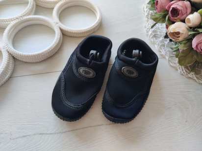 25 (16 см) Дитячі аквашузи