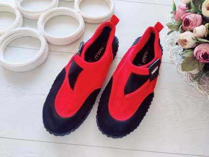 36 (23,5 см) Дитячі аквашузи