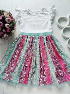7 років, зріст 122 Гарна ошатна сукня для дівчинки з паєтками