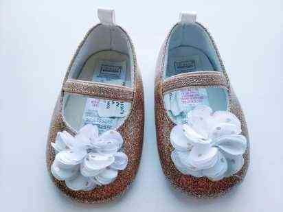 9\12 міс (11 см) Блиск! Золотисті пінетки на рік