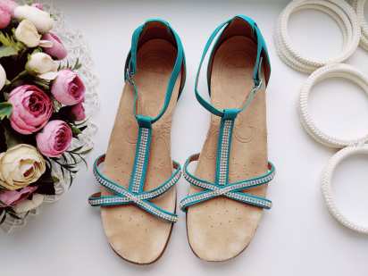 42 (27,5 см) Жіночі босоніжки