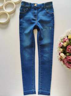 8 лет, рост 128 Джинсы на худышку